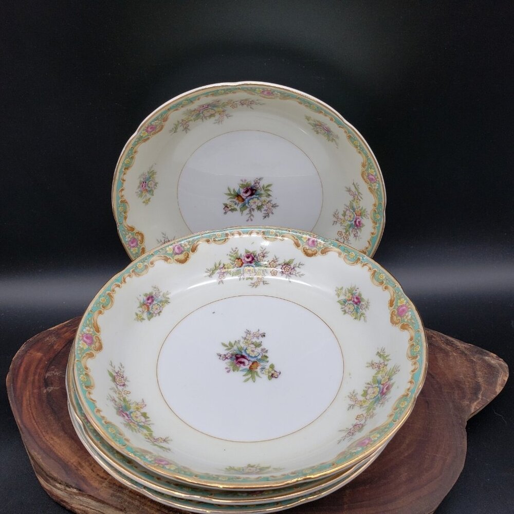 Rembrandt Coupe Soup Bowls 7.5" Set of 4 Green Floral Gold Trim Vintage Japan